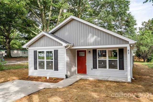 Same elevation, different siding.