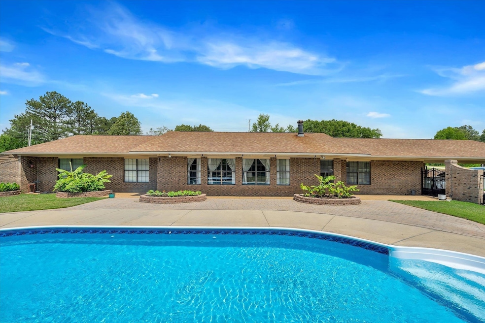 Pending $469,000