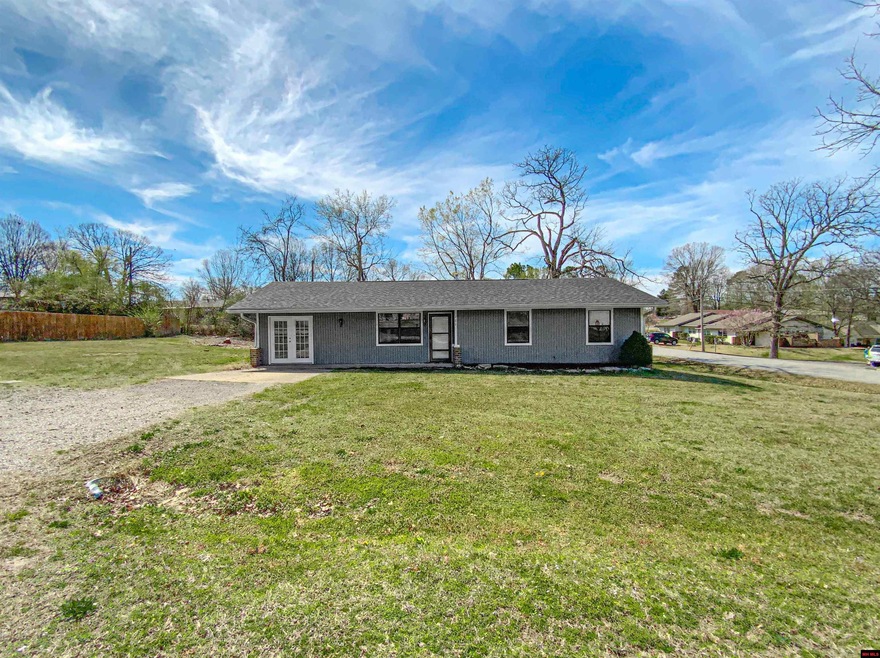 701 Summerhill Dr, Gassville, AR 72635 - photo 1