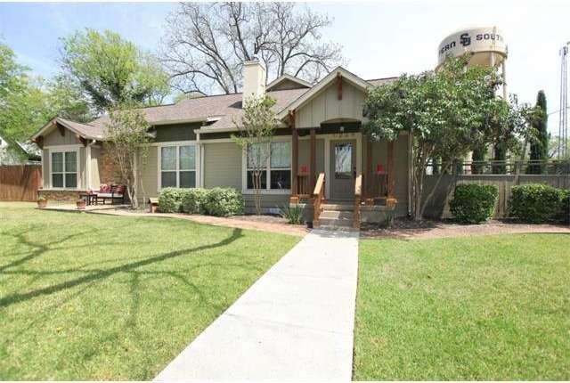 1209 Vine St, Georgetown, TX 78626 - photo 1