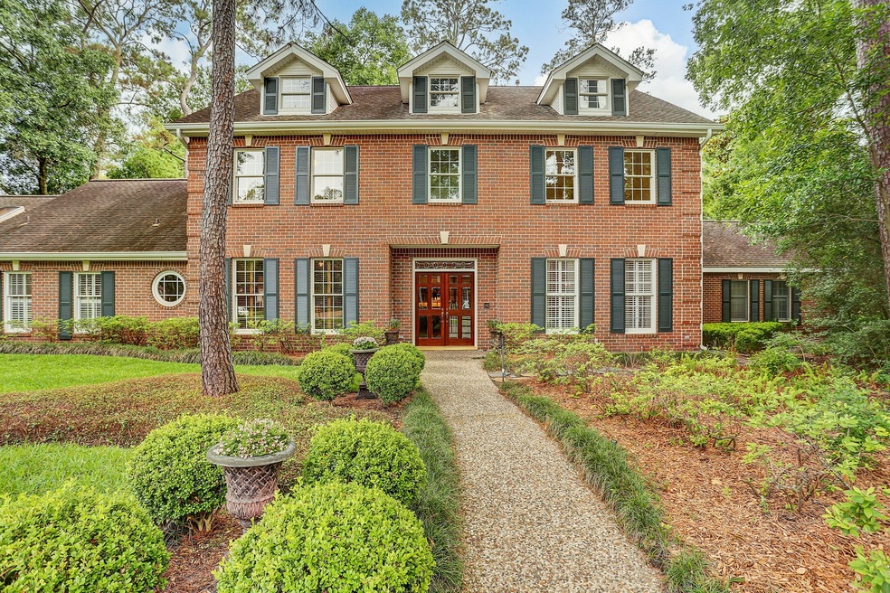 1 Duchess Ct, Houston, TX 77024 - photo 1