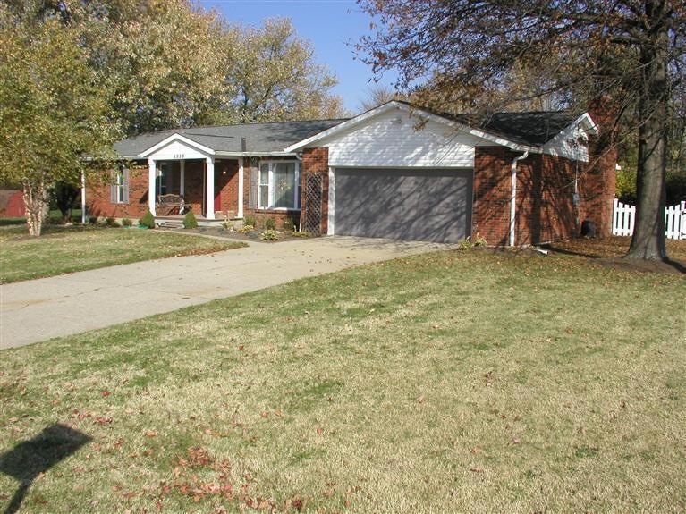 6988 Panther Dr, Liberty Township, OH 45044 - photo 1