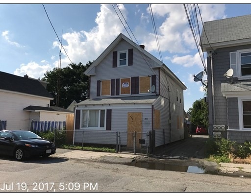 208 Farnham St, Lawrence, MA 01843 - photo 1