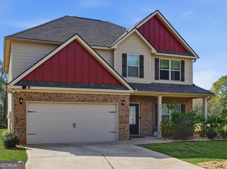 976 Jackson St, Locust Grove, GA 30248 - photo 1