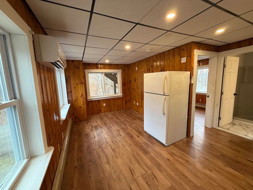 For Rent $1,350/month