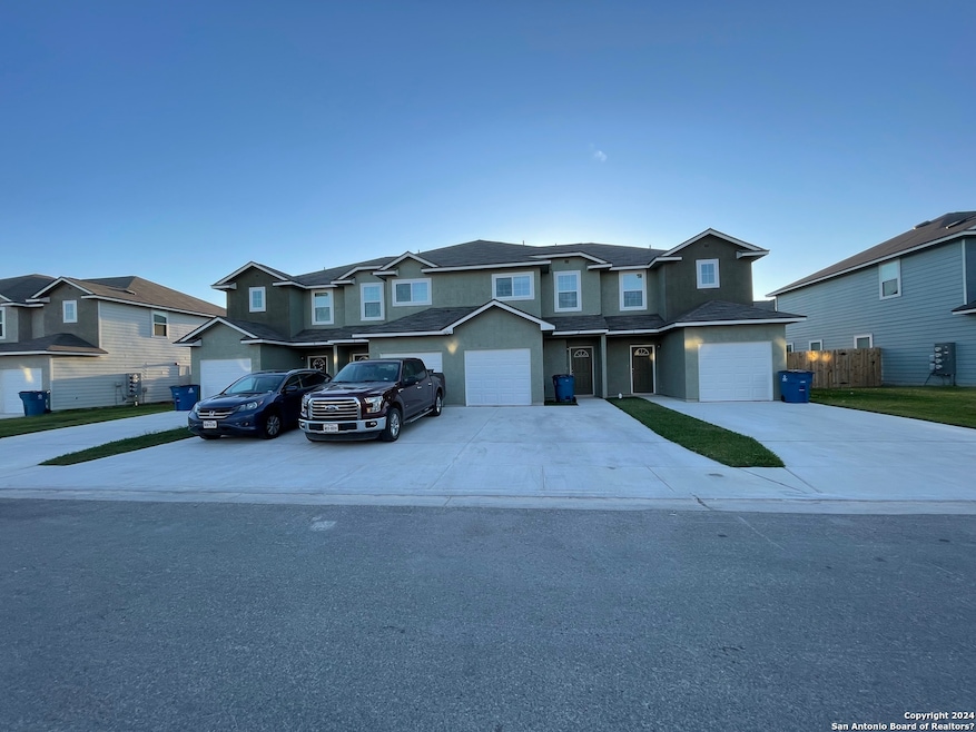 For Rent $1,350/month