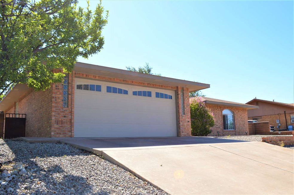 1520 Serrano, Alamogordo, NM 88310 - photo 1