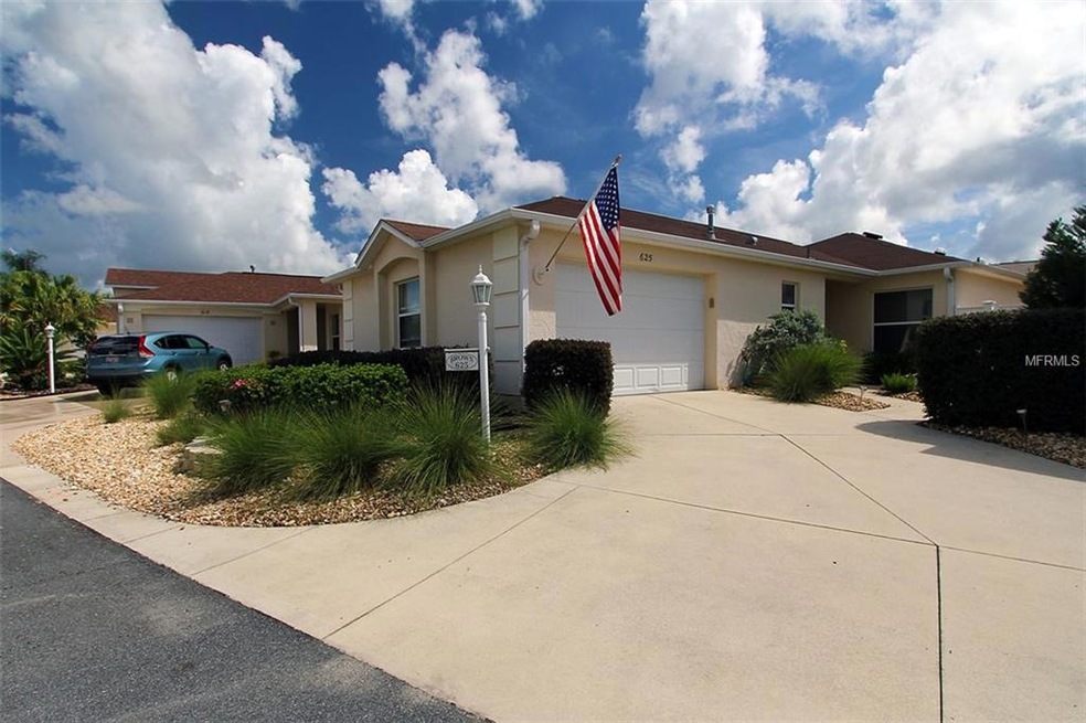 Front of Villa - 625 Concord Court