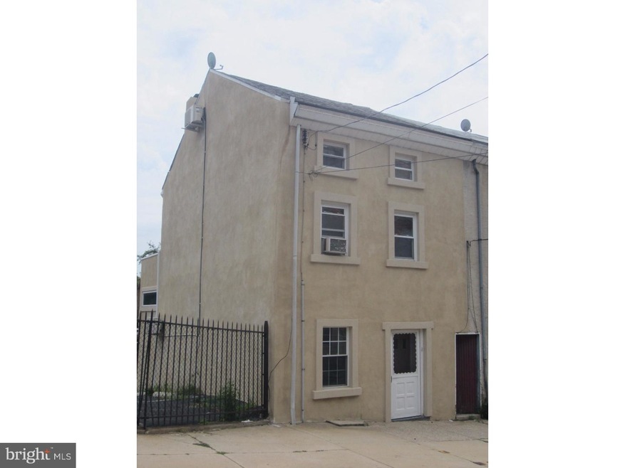 163 Carson St, Philadelphia, PA 19127 - photo 1