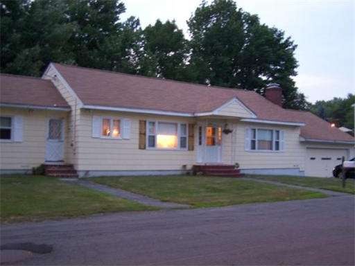 7 Hemlock Ave, Methuen, MA 01844 - photo 1