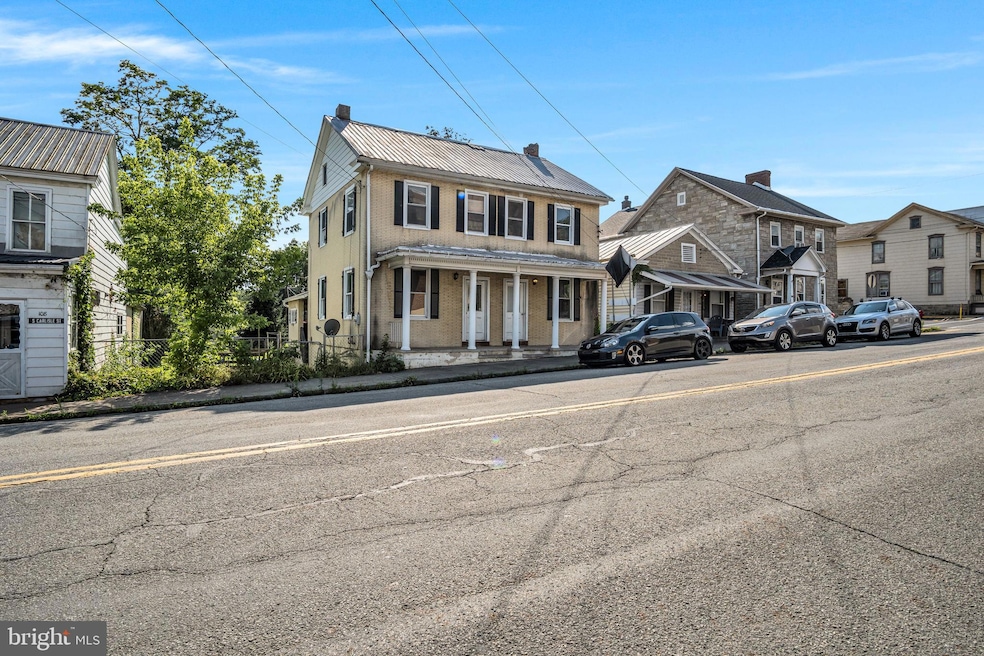 106 S Carlisle St, New Bloomfield, PA 17068 - photo 1