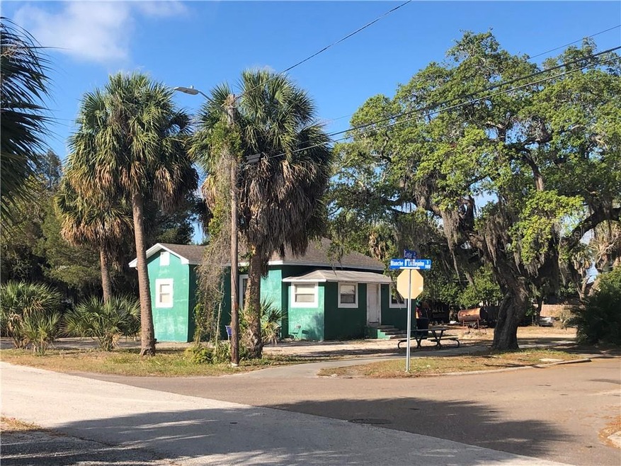 607 Cedar St, Clearwater, FL 33755 - photo 1
