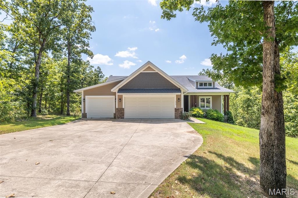 For Sale $615,000 • Co-Listing Agent