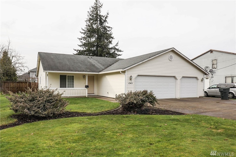1545 30th Ave, Longview, WA 98632 - photo 1