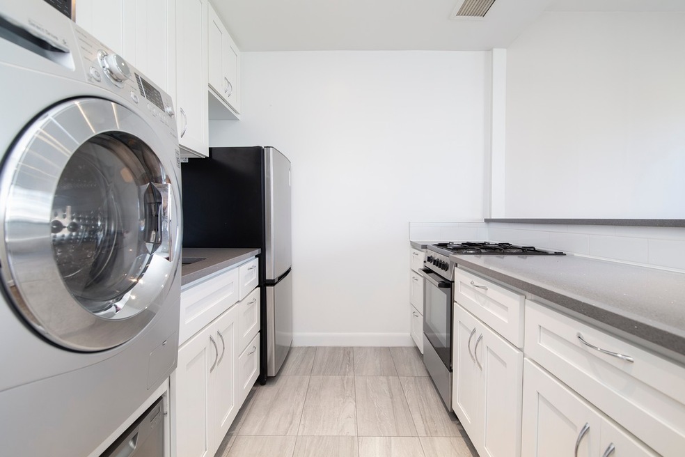 152 Ludlow St unit 6C, New York, NY 10002 - photo 1