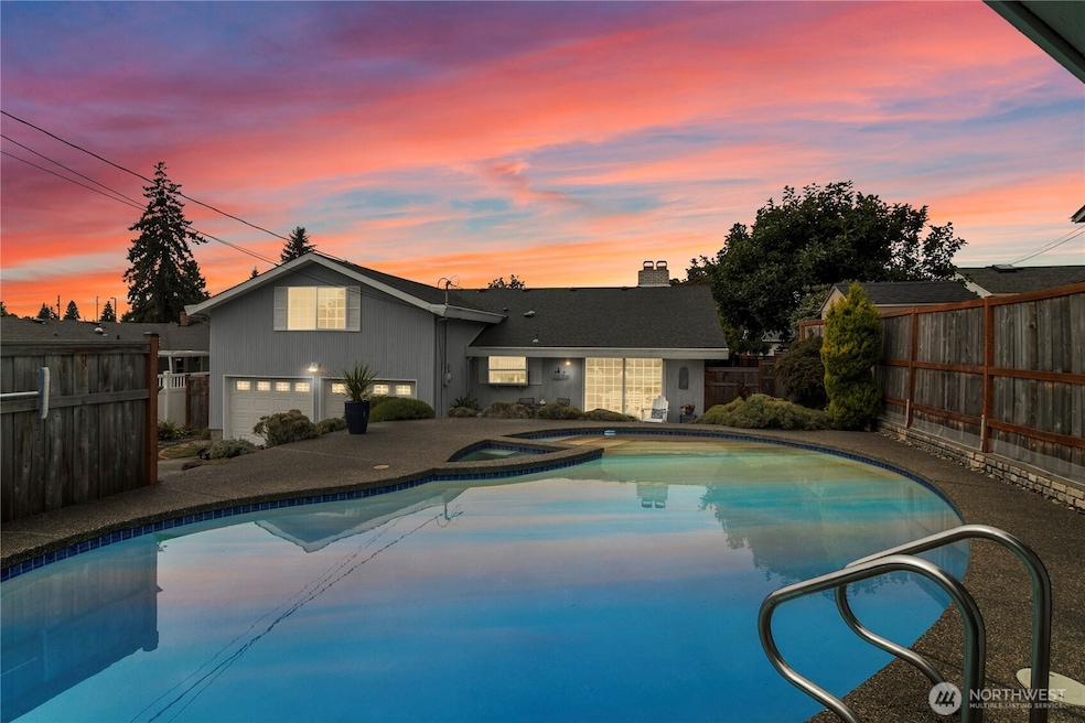 1463 N Winnifred St, Tacoma, WA 98406 - photo 1