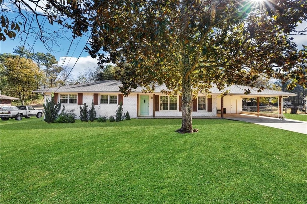 View of front of home with a front lawn