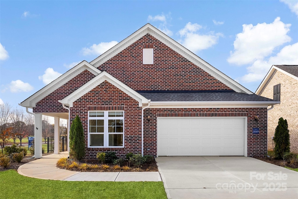 3089 Founding Fathers Dr, Gastonia, NC 28056 - photo 1