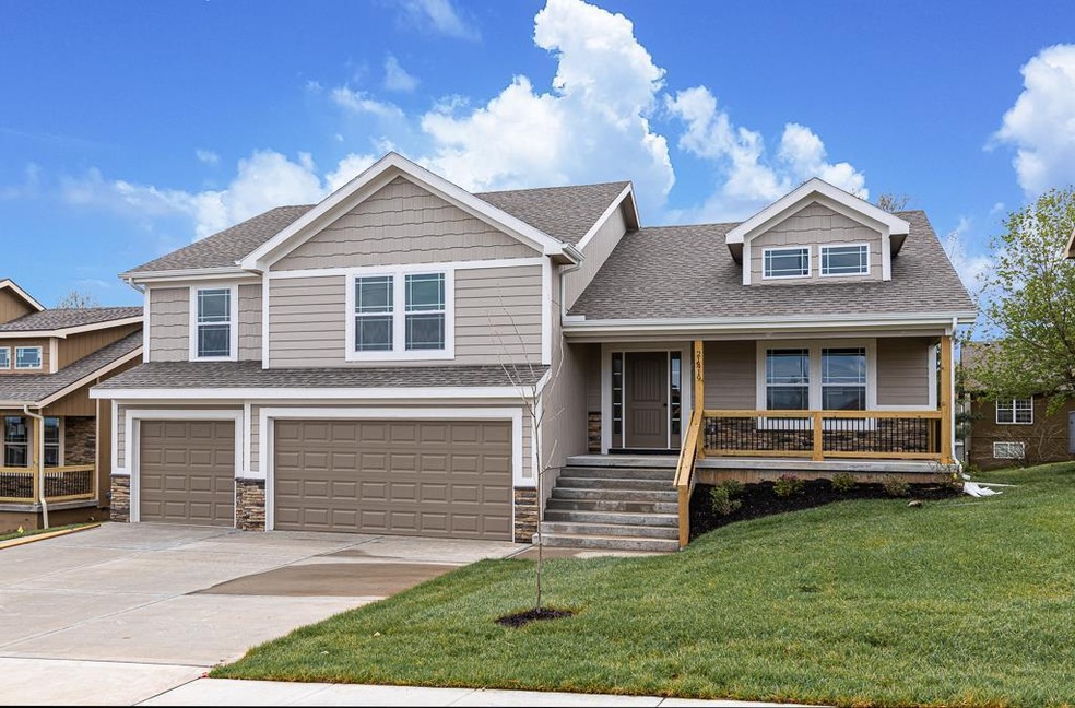 21407 W 47th Terrace, Shawnee, KS 66218 - photo 1