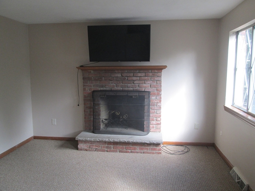108 Clark St unit 1, Belmont, MA 02478 - photo 1