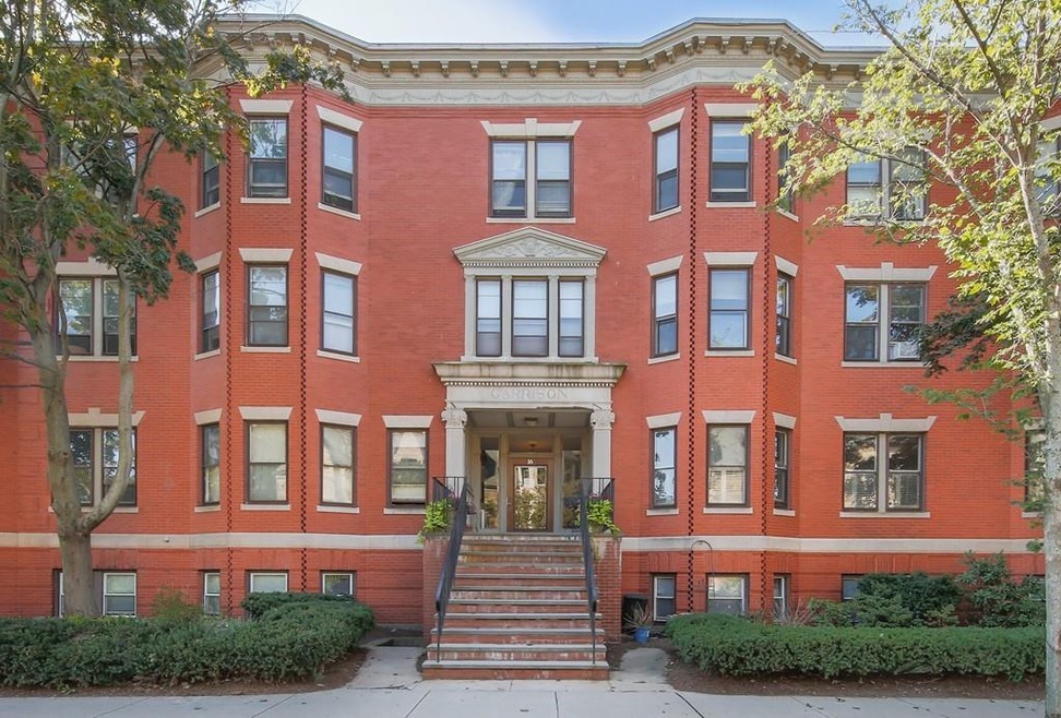 16 Garrison Rd unit 6, Brookline, MA 02445 - photo 1