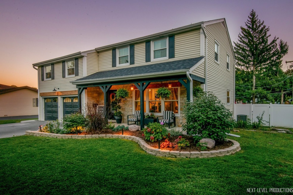 228 W Gartner Rd, Naperville, IL 60540 - photo 1