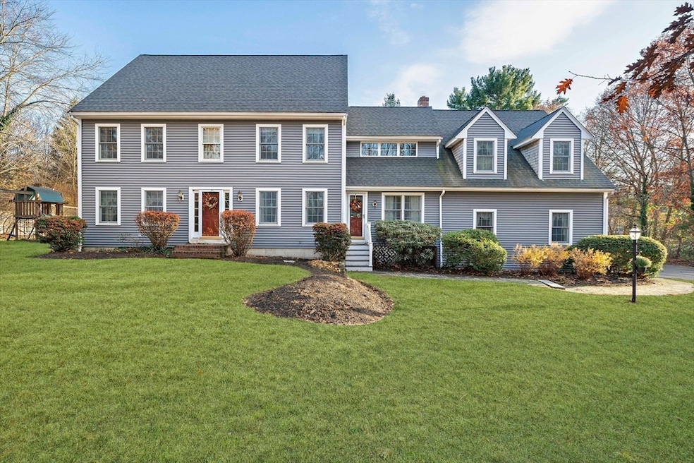 33 Tavern Way, Hanson, MA 02341 - photo 1