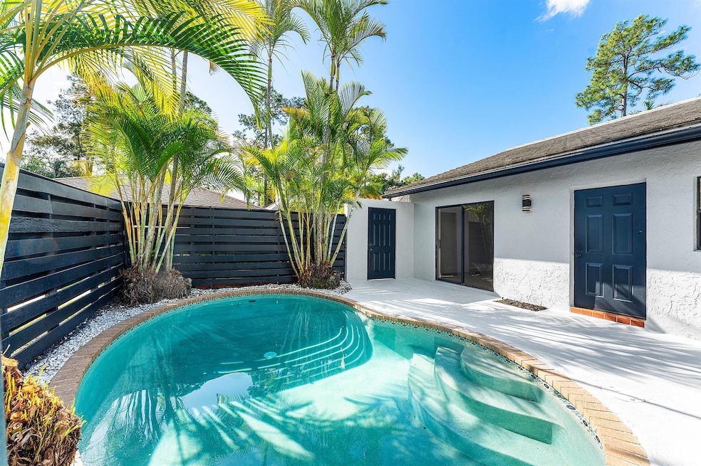 1277 Periwinkle Place, Wellington, FL 33414 - photo 1