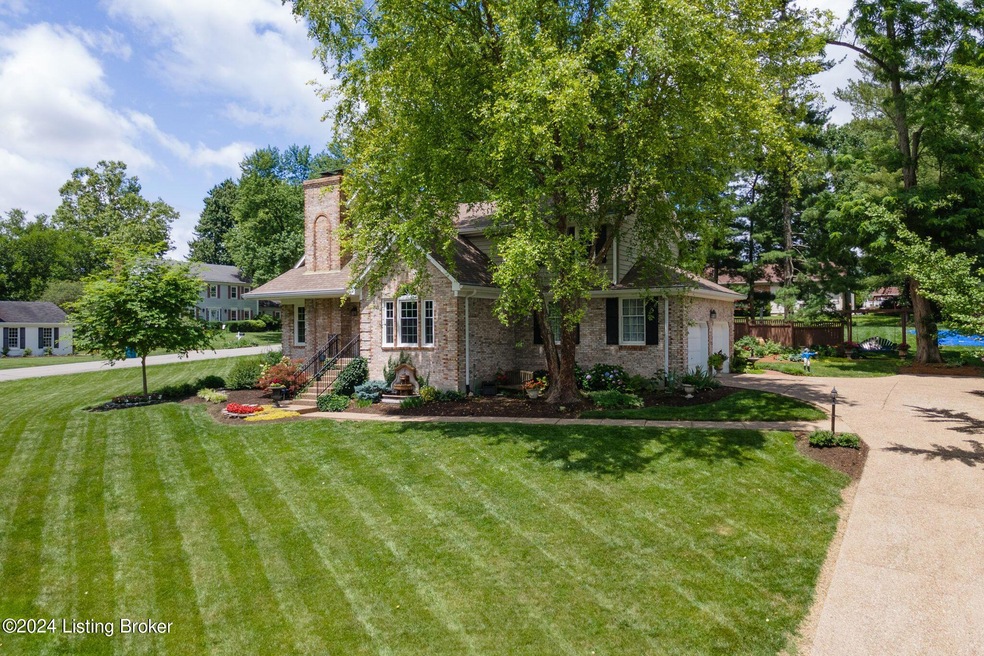 1-web-or-mls-3713-locust-cir-w