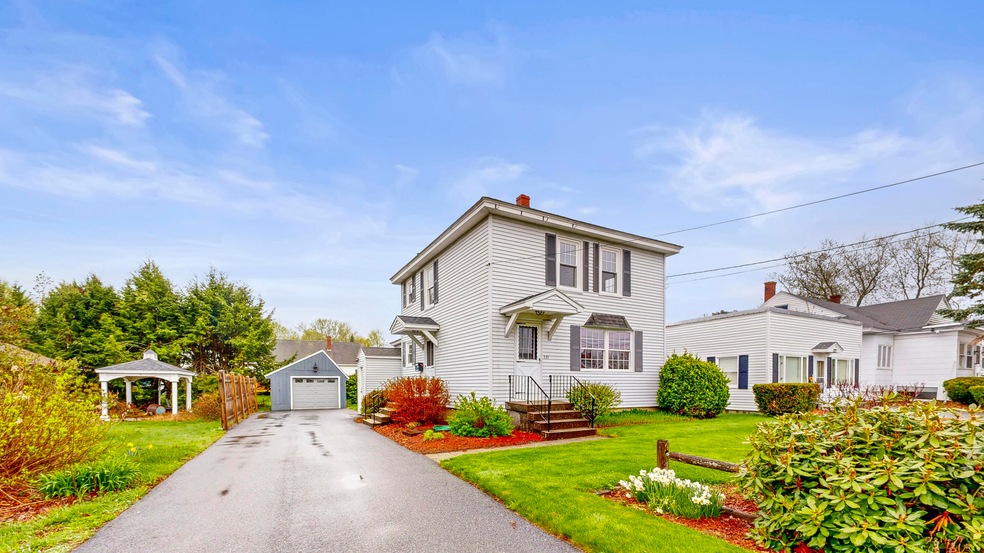 231 Seventh St, Auburn, ME 04210 - photo 1