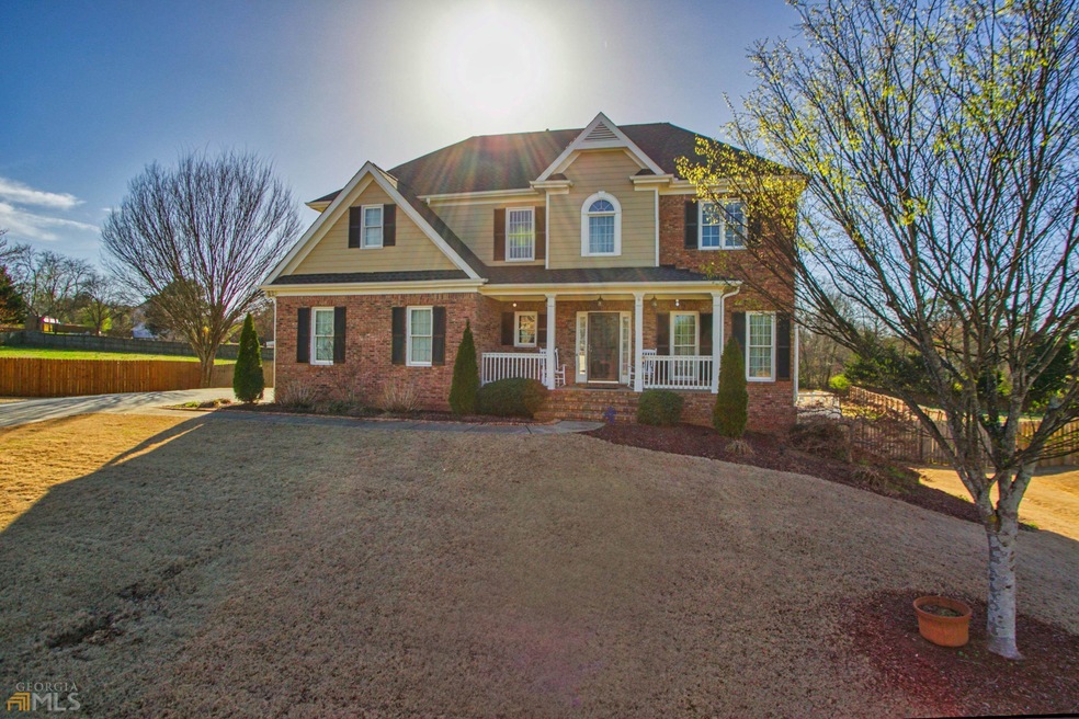 1230 Treemont Trace, Winder, GA 30680 - photo 1
