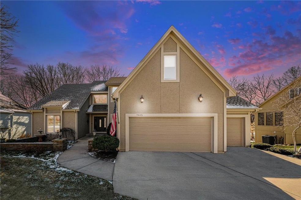 7615 Eicher Dr, Shawnee, KS 66217 - photo 1