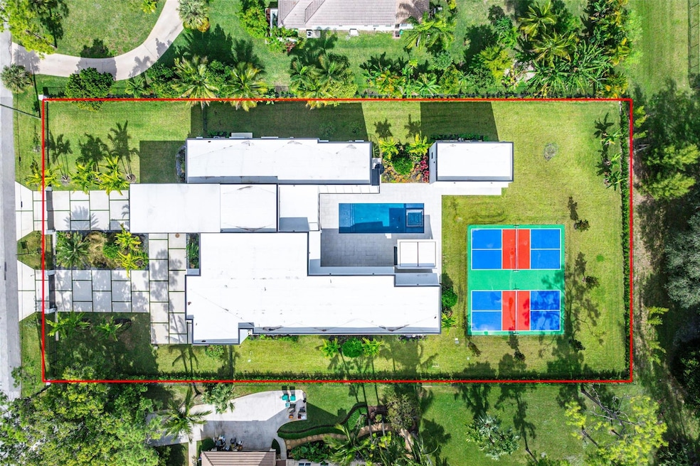 For Sale $5,300,000 • Co-Listing Agent