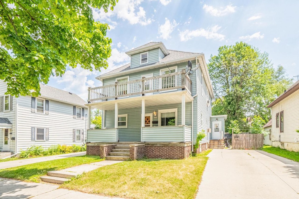 2609 N 10th Street