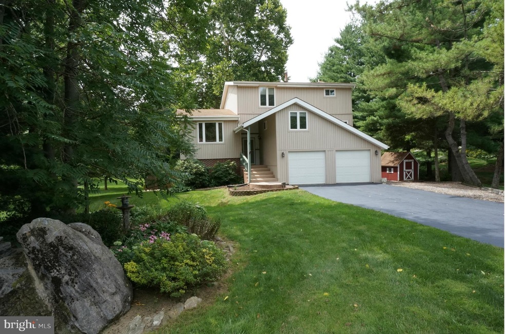 20609 Bluebird Ave, Hagerstown, MD 21742 - photo 1