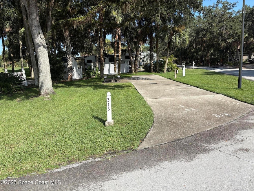 For Sale $118,000 • Co-Listing Agent