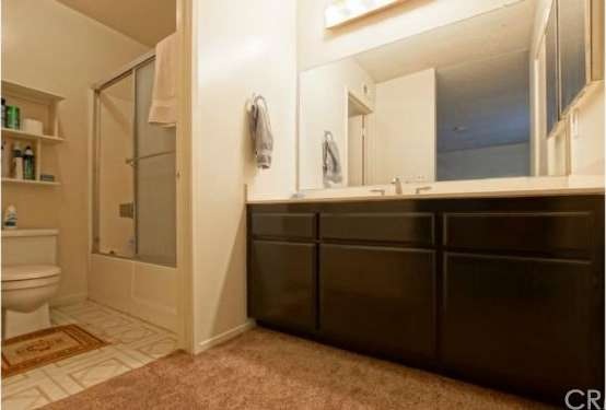 942 N Redding Way unit B, Upland, CA 91786 - photo 1