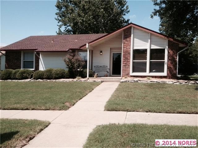 400 W Los Angeles St, Broken Arrow, OK 74011 - photo 1