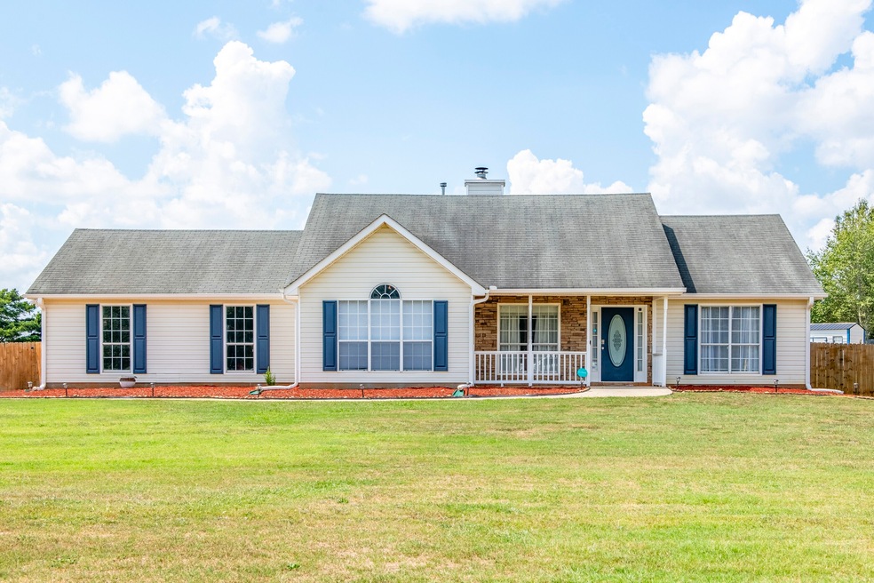 120 Michael Ln, McDonough, GA 30252 - photo 1