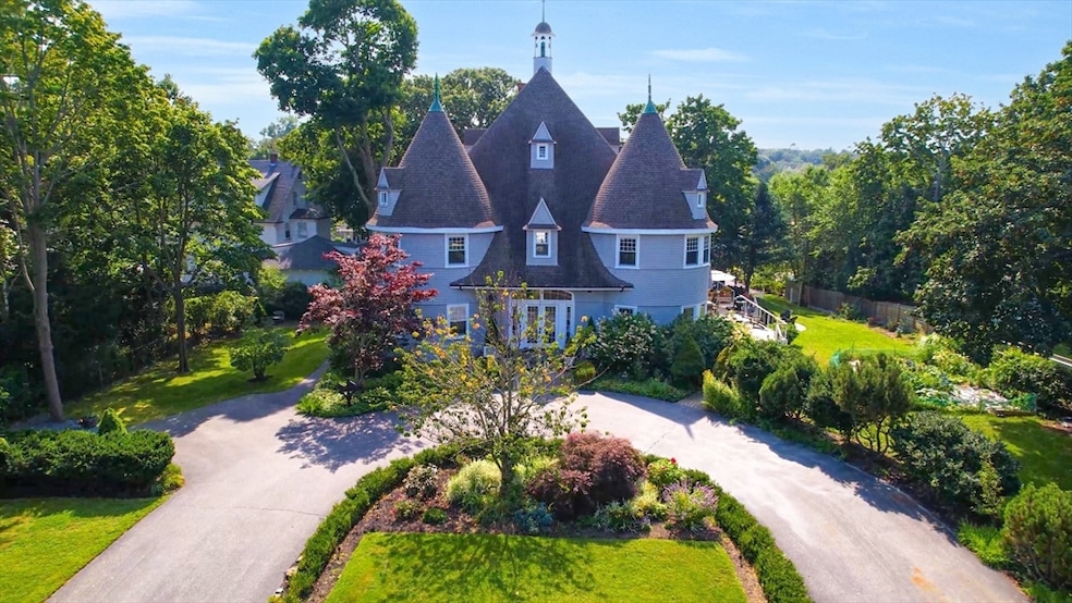 75 Clifton Ave, Marblehead, MA 01945 - photo 1