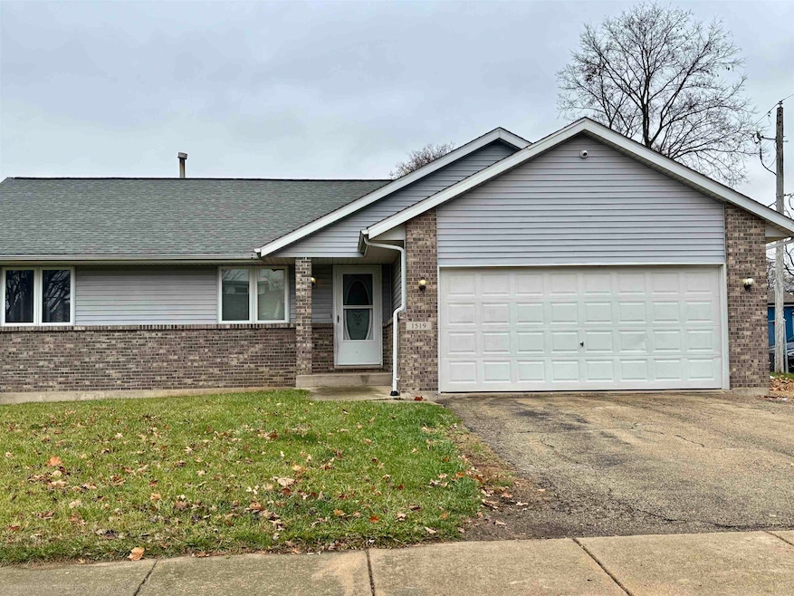 1519 Ruby St, Belvidere, IL 61008 - photo 1