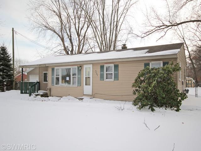 5269 W R Ave, Schoolcraft, MI 49087 - photo 1
