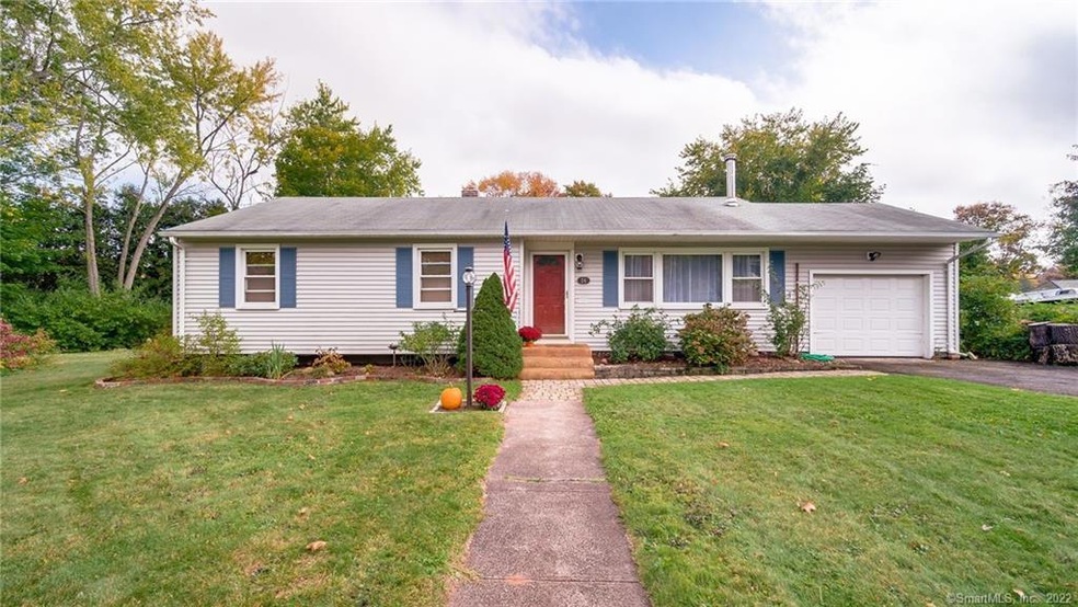 24 Sandquist Cir, Hamden, CT 06514 - photo 1