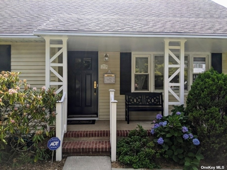 29 William St, Glen Head, NY 11545 - photo 1