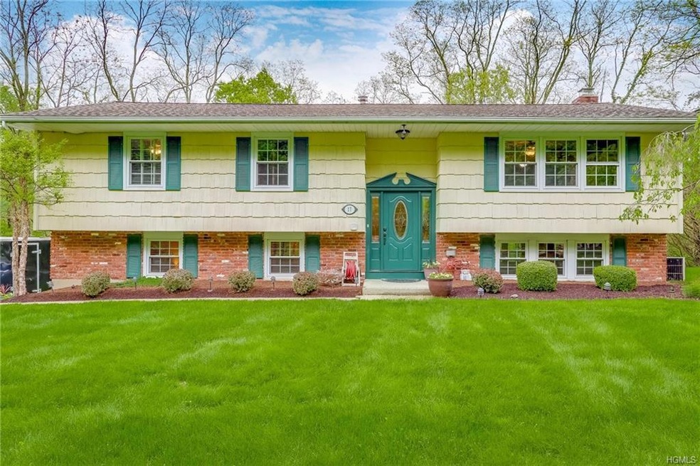 17 Ravenna Dr, Pomona, NY 10970 - photo 1