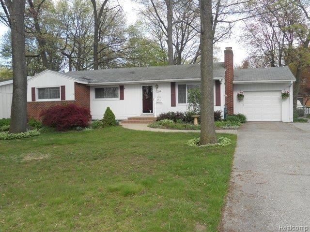 3214 Riverside Dr, Port Huron, MI 48060 - photo 1