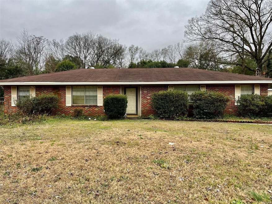 120 Lina Dr, Prattville, AL 36067 - photo 1