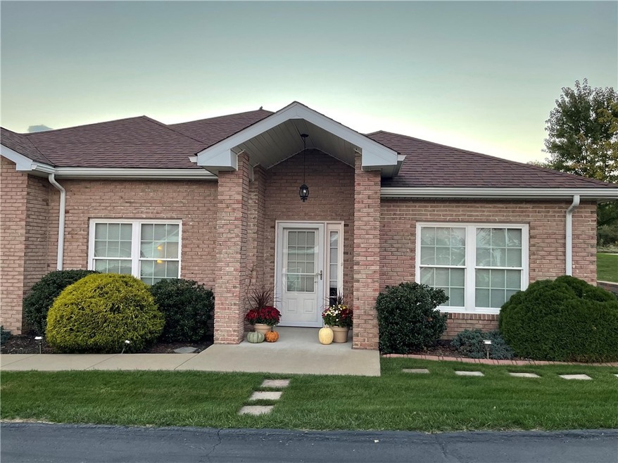 Beautiful Brick Patio Home in Chippewa Heights