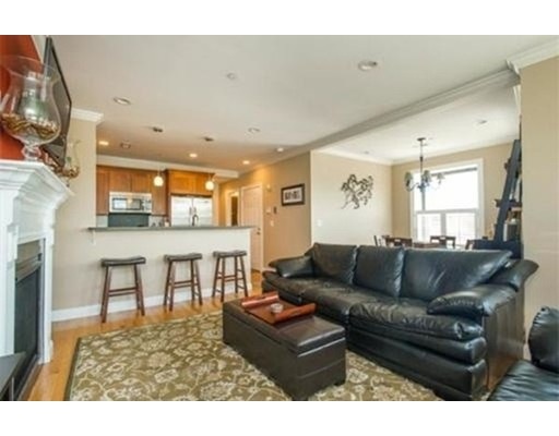 35 Rutherford Ave unit 2, Boston, MA 02129 - photo 1