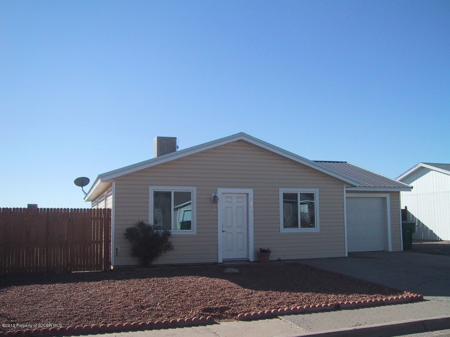 5537 Alder St, Farmington, NM 87402 - photo 1